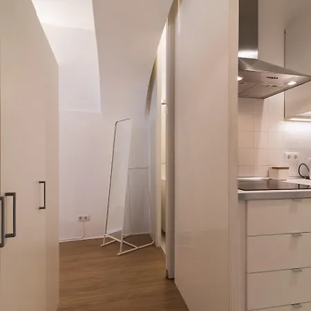 Alfama Com Alma Apartment *